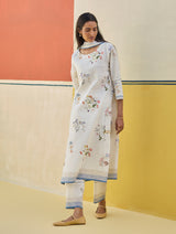 Kera Floral Embroidered Kurta Set
- Ivory