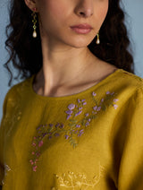 Emra Hand-Embroidered Linen Kurta - Mustard