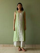Yara Sleeveless Border Linen Kurta - Meadow