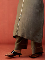 Rohe Sleeveless Linen Kurta Set - Grey