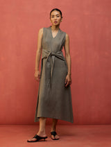 Tako Sleeveless Linen Knot Dress - Grey