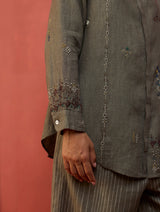 Kira Hand-Embroidered Linen Shirt - Grey