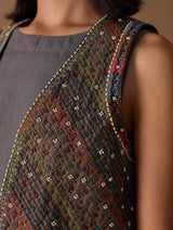 Riza Hand-Embroidered Vest - Metallic Grey