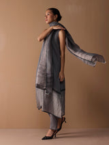 Noor Sleeveless Kurta Set - Metallic Grey