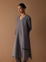 Marwa Metallic Linen Panelled Kurta - Metallic Grey