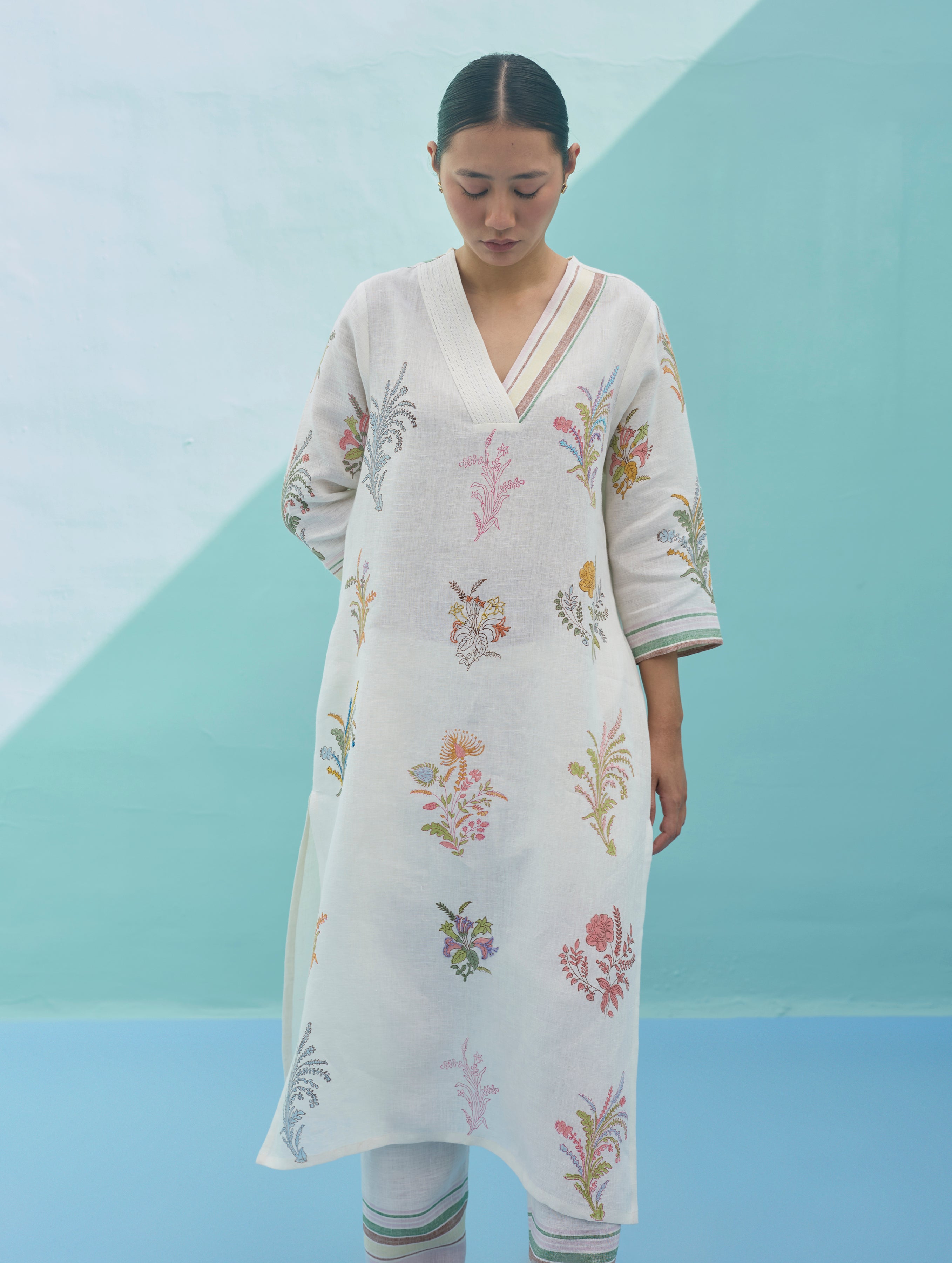 Zura Floral Block-Printed Embroidered Kurta - Ivory