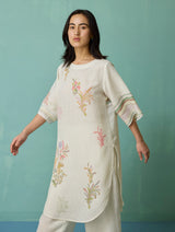 Nami Floral Block-Printed Curved Hem Kurta - Ivory