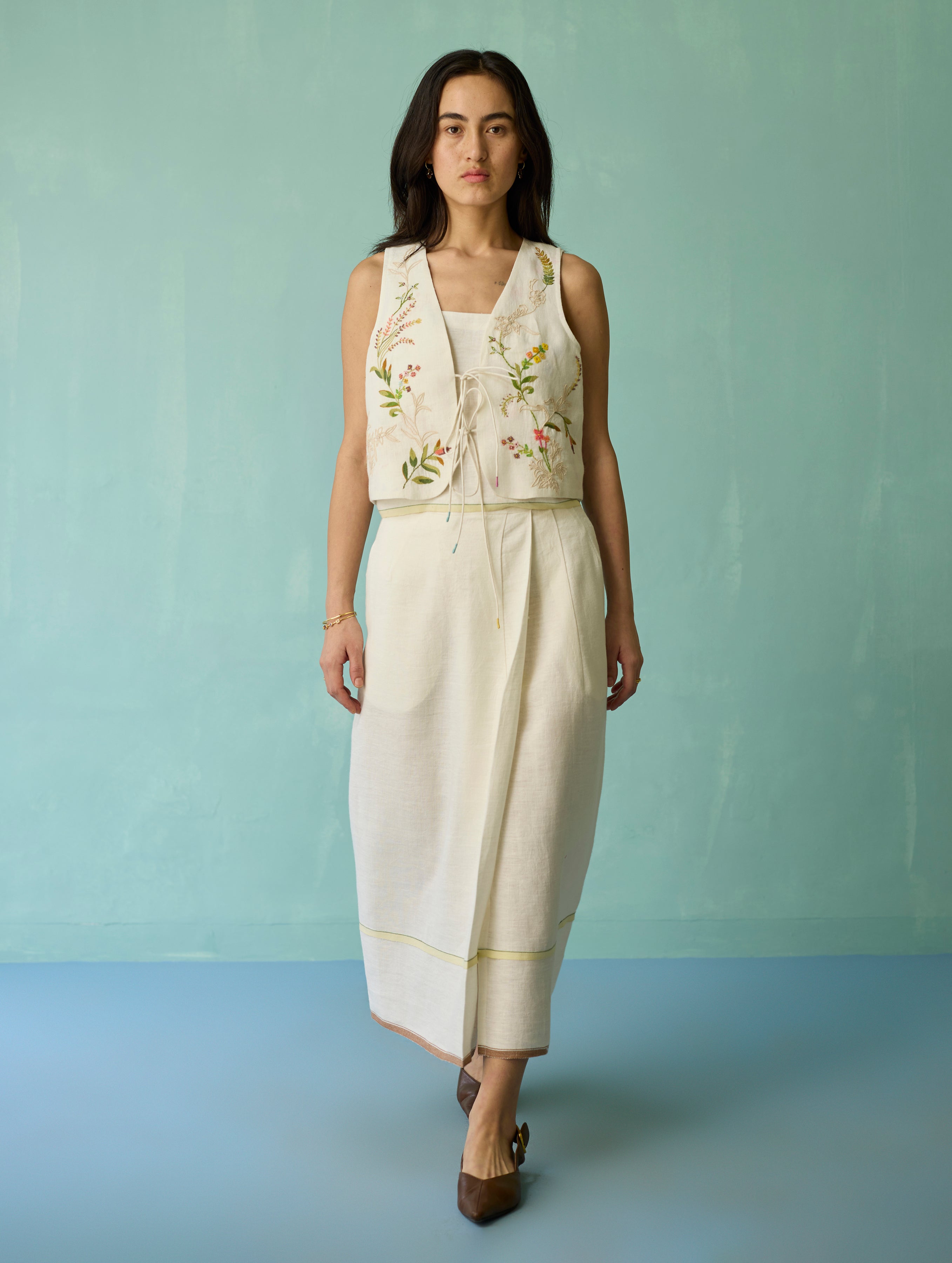 Eon Hand-Embroidered Floral Vest Co-ord Set - Ivory