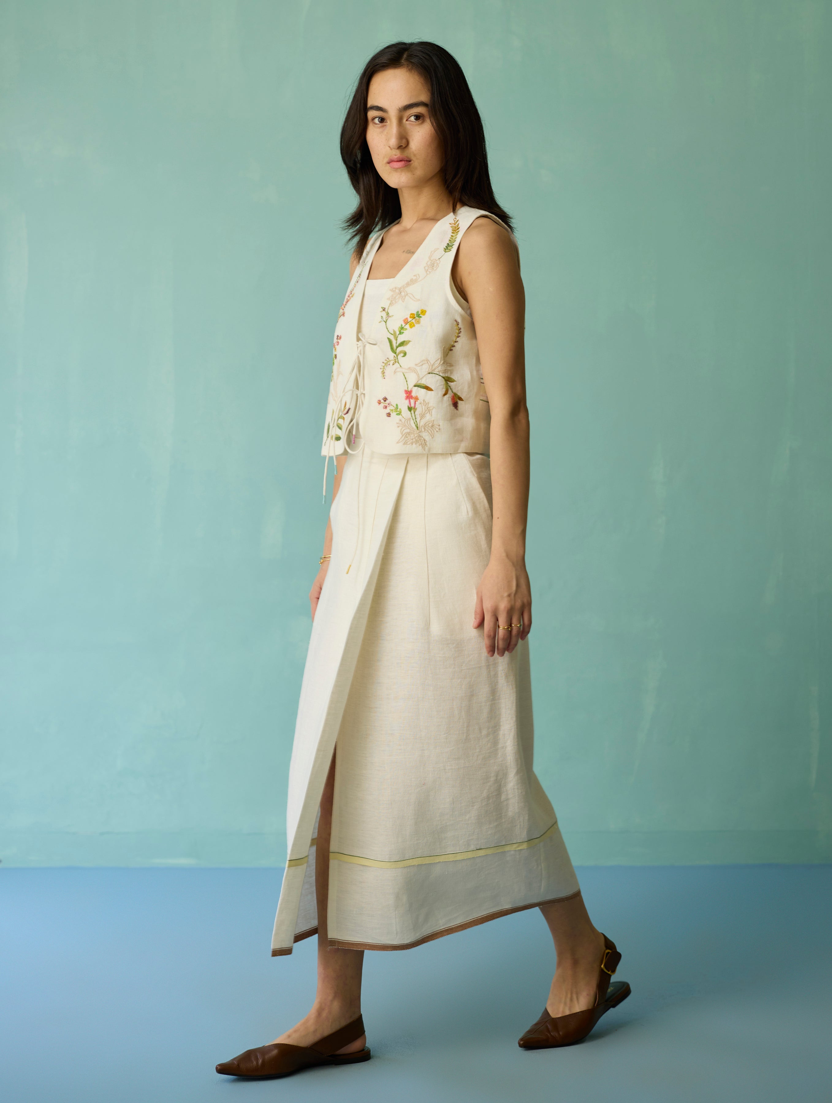 Eon Hand-Embroidered Floral Vest Co-ord Set - Ivory