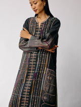 Aicha Hand-Embroidered Panelled Kurta Set - Charcoal