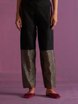 Cyra Hand-Embroidered Kurta Set - Black