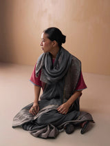 Zana Metallic Handloom Linen Saree - Metallic Grey