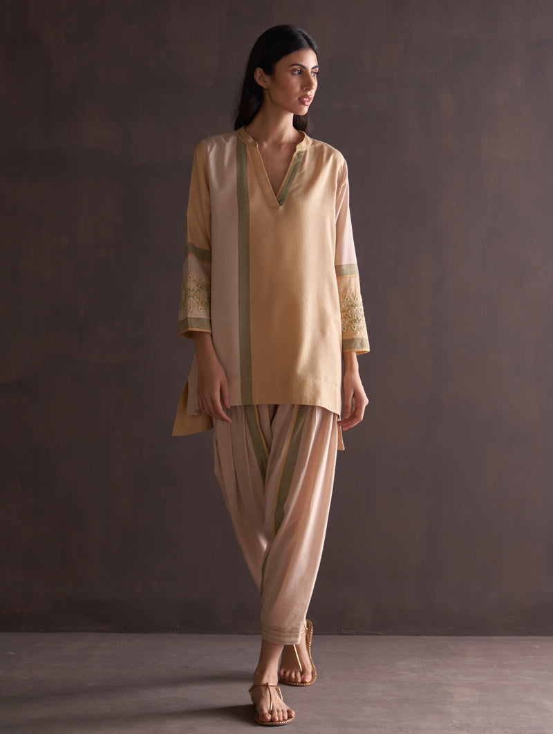 Zumi Hand-Embroidered Kurta Set - Sun