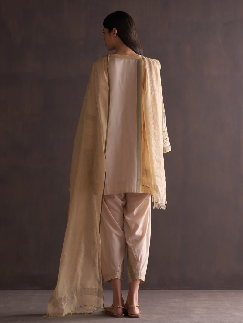 Zumi Hand-Embroidered Kurta Set - Sun