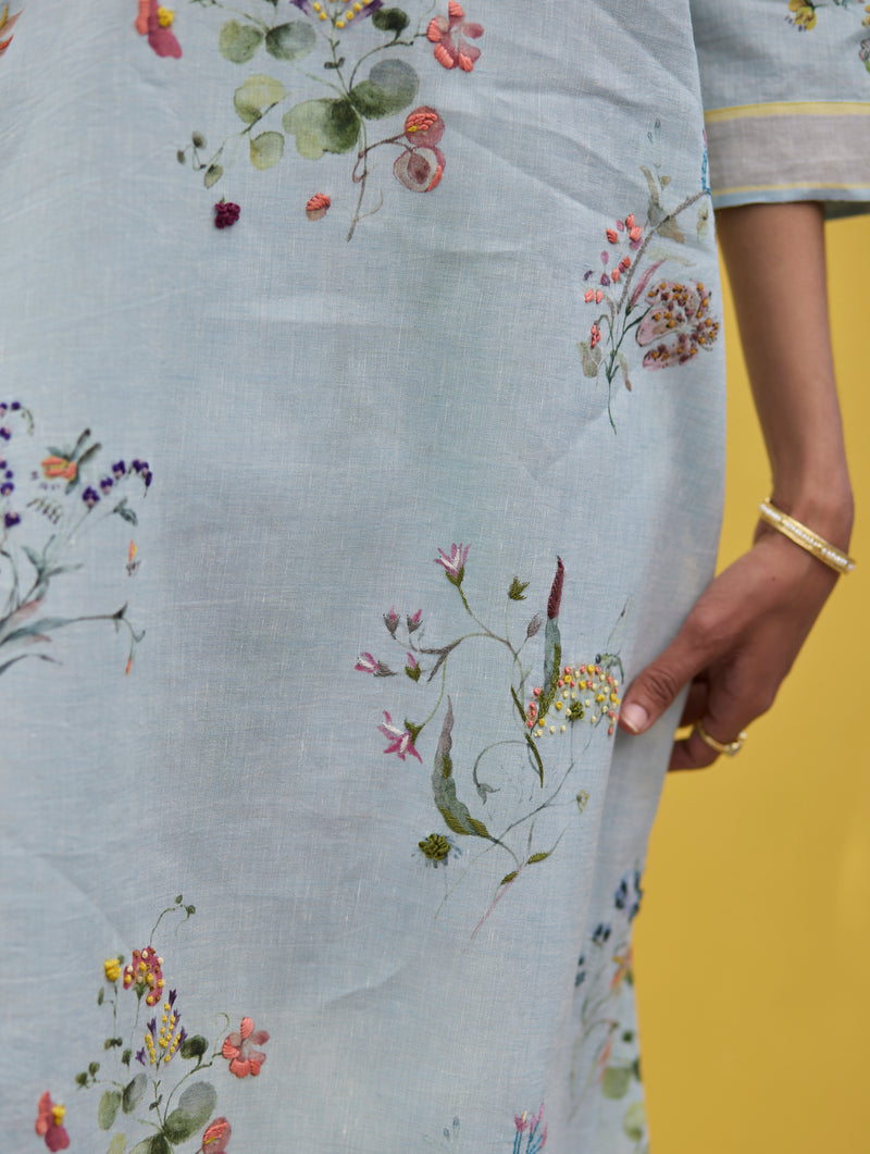 Kera Floral Hand-Embroidered Kurta - Sky