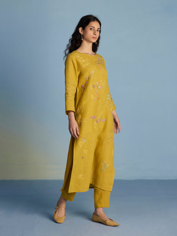 Emra Hand-Embroidered Linen Kurta - Mustard