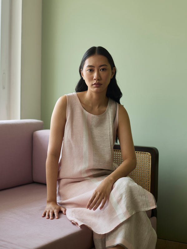 Yara Sleeveless Border Linen Kurta - Blush