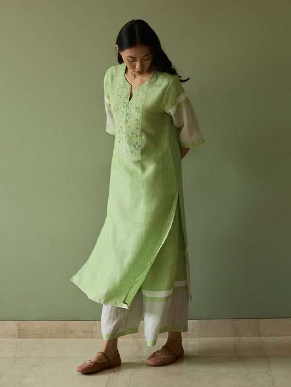 Vira Hand-Emboidered Linen Kurta Set - Meadow