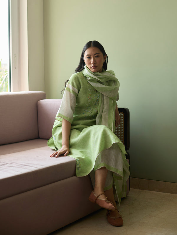 Emma Metallic Stripes Handwoven Linen Dupatta - Meadow