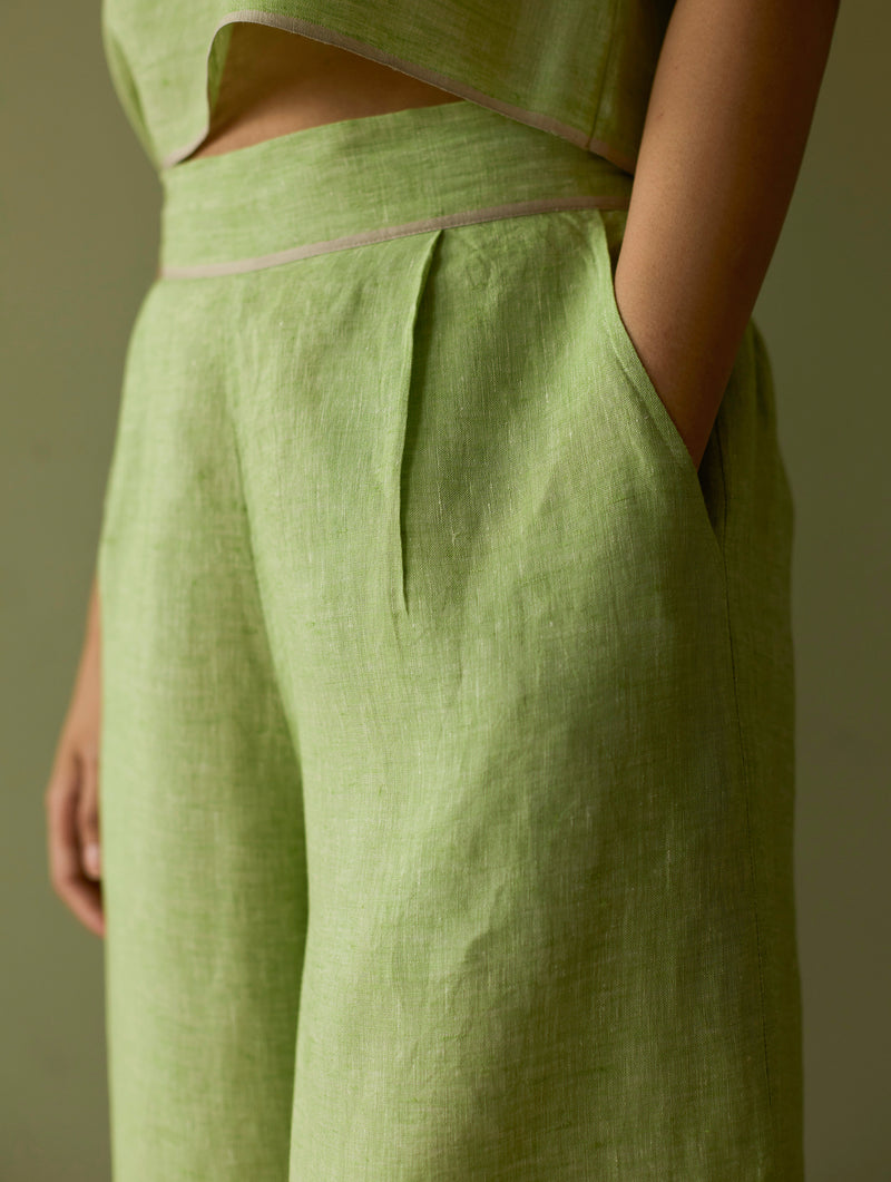 Vira Hand-Emboidered Linen Kurta Set - Meadow