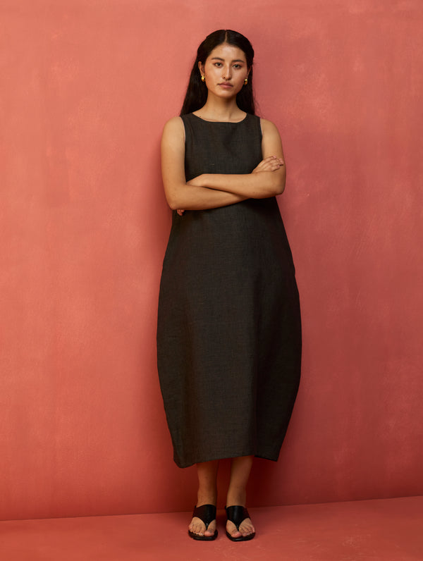 Juro Linen Parabola Dress - Charcoal