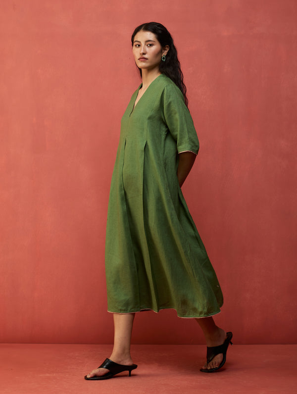 Maki Pleated Linen Dress - Fern Green