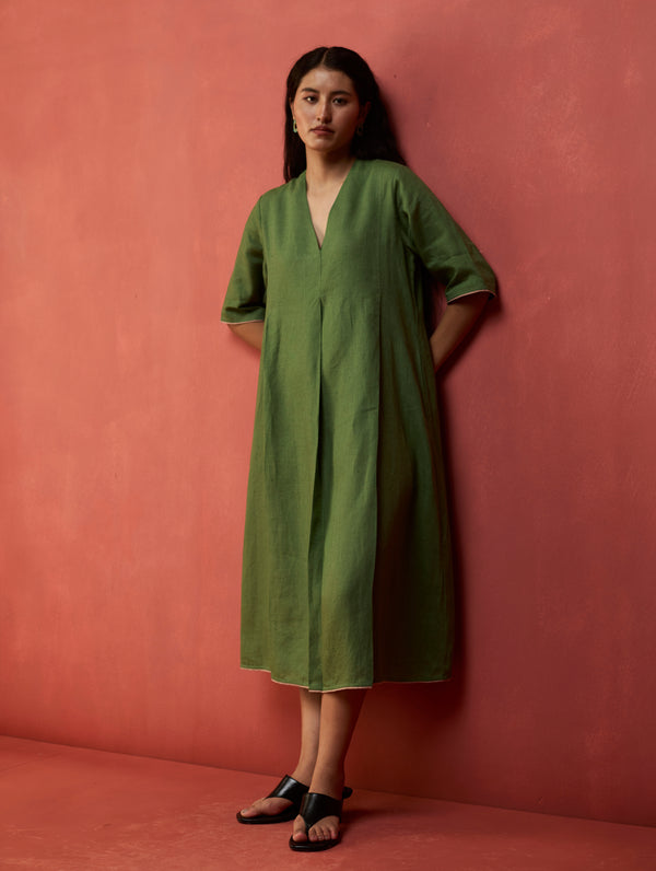 Maki Pleated Linen Dress - Fern Green
