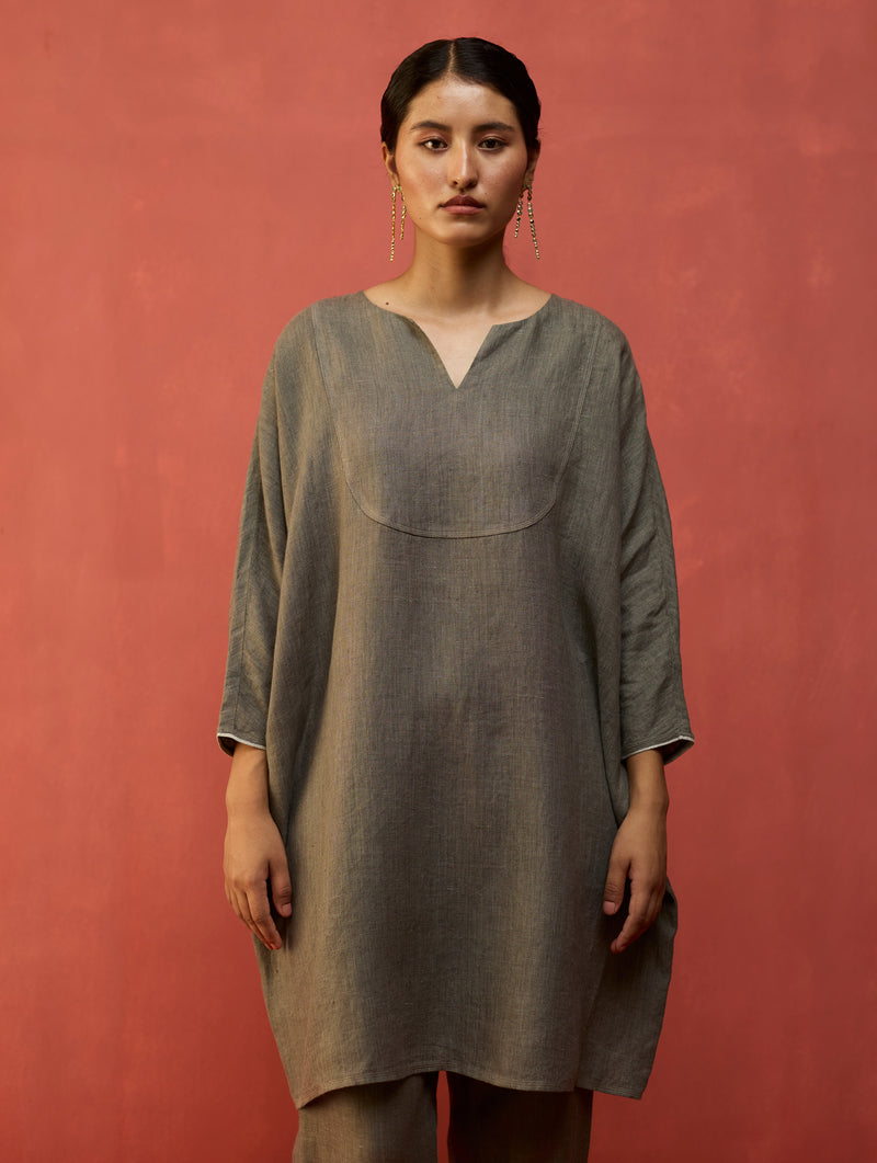 Etsu Yoke Linen Kurta - Grey