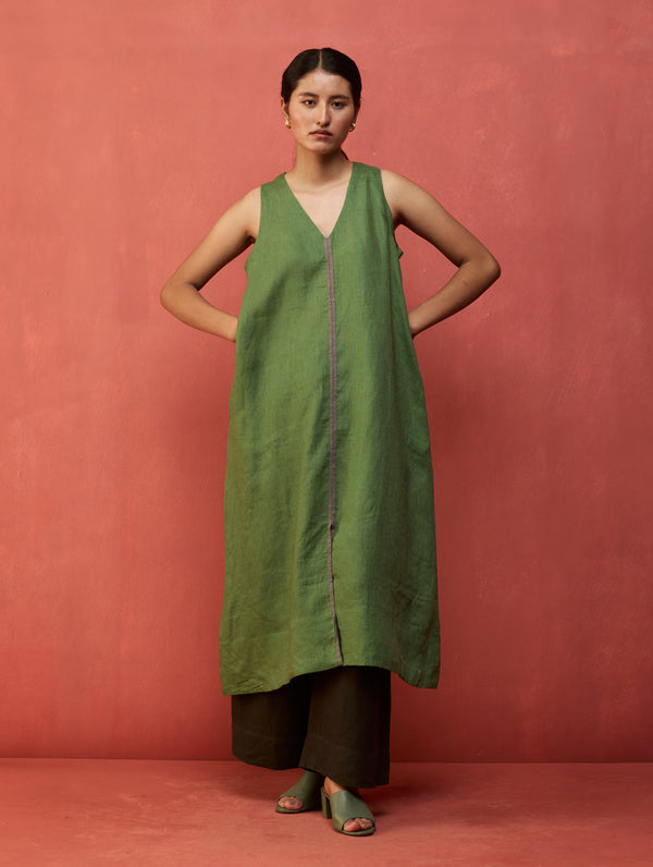 Rohe Sleeveless Linen Kurta Set - Fern Green