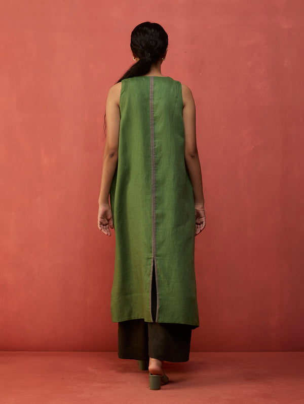 Rohe Sleeveless Linen Kurta Set - Fern Green