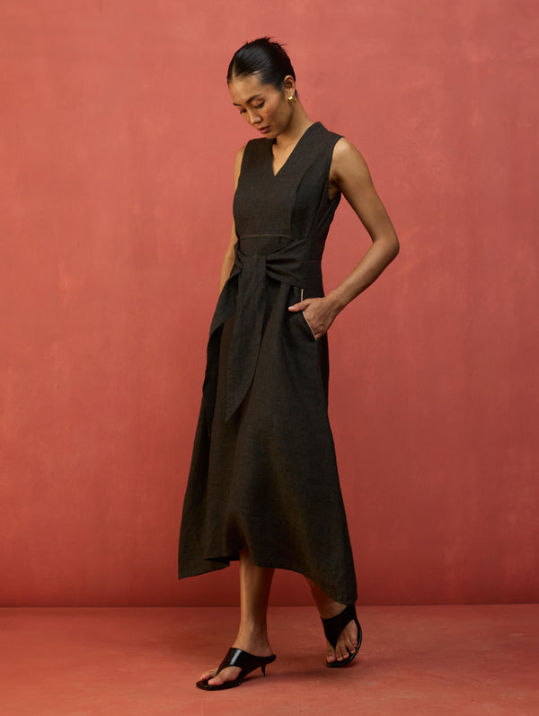Tako Sleeveless Linen Knot Dress - Charcoal