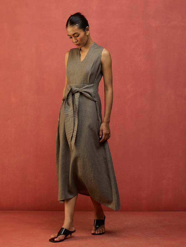 Tako Sleeveless Linen Knot Dress - Grey