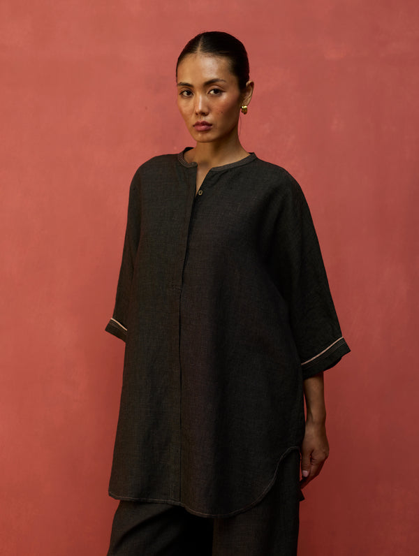 Sumire Curved Hem Linen Top - Charcoal