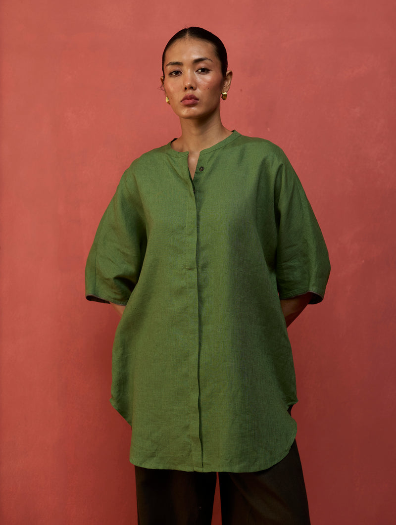 Sumire Curved Hem Linen Top - Fern Green