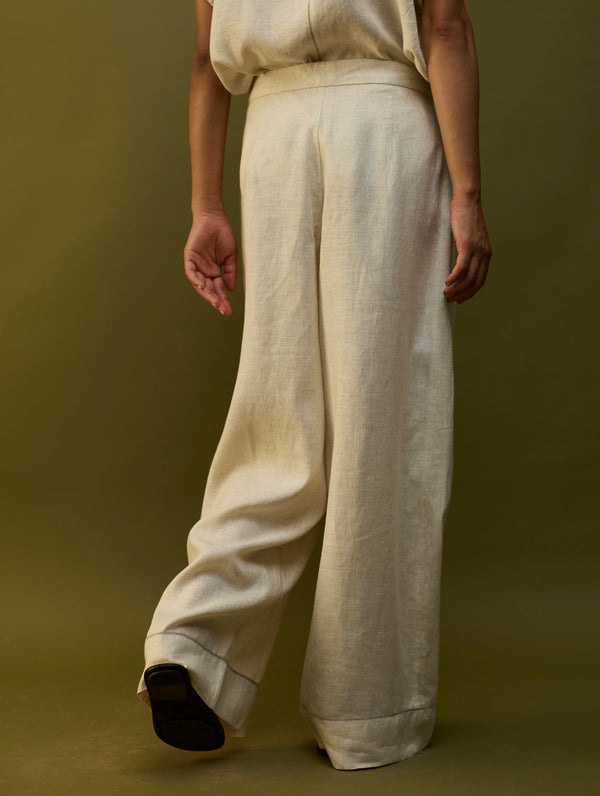 Sumire Curved Hem Linen Co-ord Set - Off White