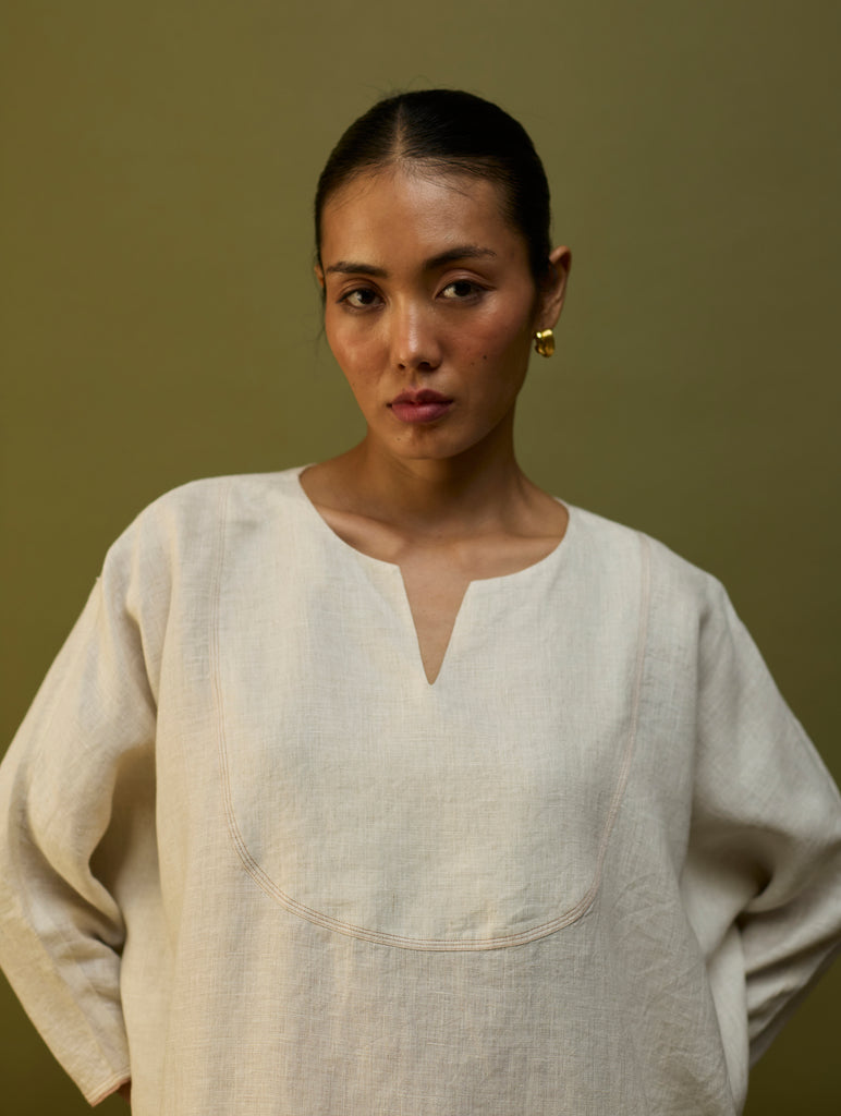 Etsu Yoke Linen Kurta - Off White