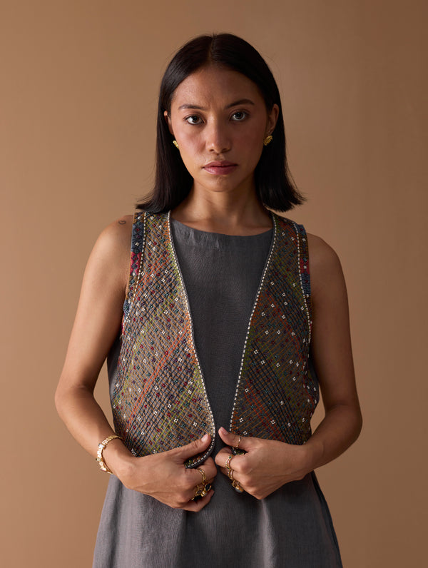Riza Hand-Embroidered Vest - Metallic Grey