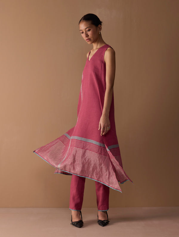 Noor Sleeveless Kurta - Metallic Crimson