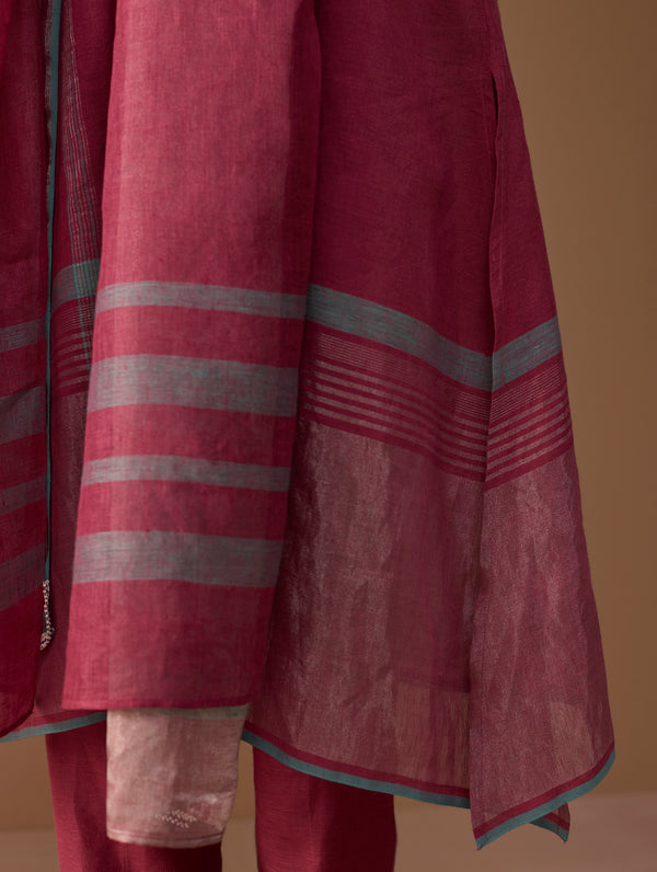 Noor Sleeveless Kurta Set - Metallic Crimson