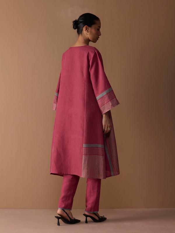 Marwa Metallic Linen Panelled Kurta - Metallic Crimson