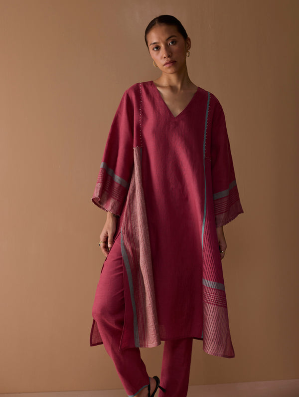 Marwa Metallic Linen Panelled Kurta - Metallic Crimson