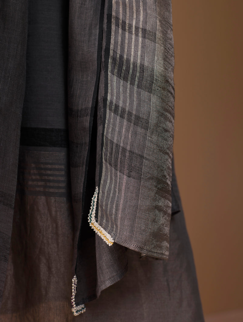 Noor Sleeveless Kurta Set - Metallic Grey