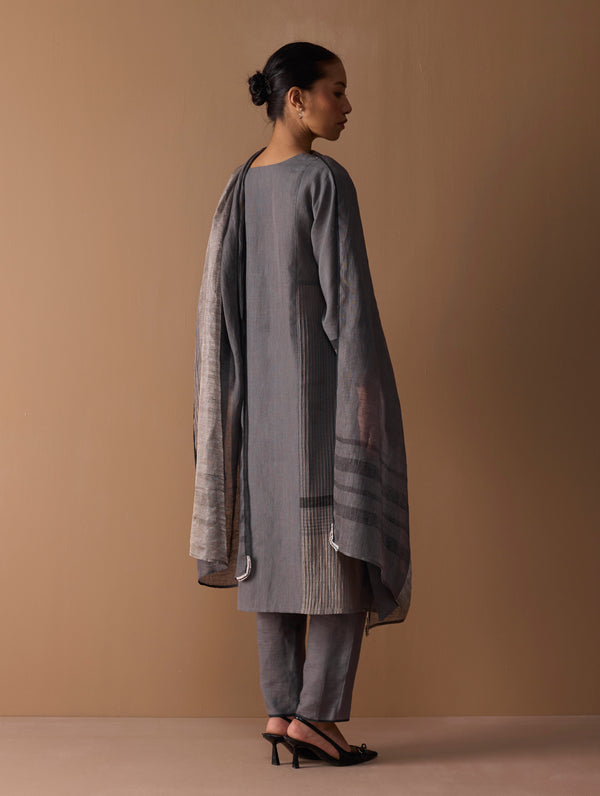 Marwa Metallic Linen Panelled Kurta Set - Metallic Grey