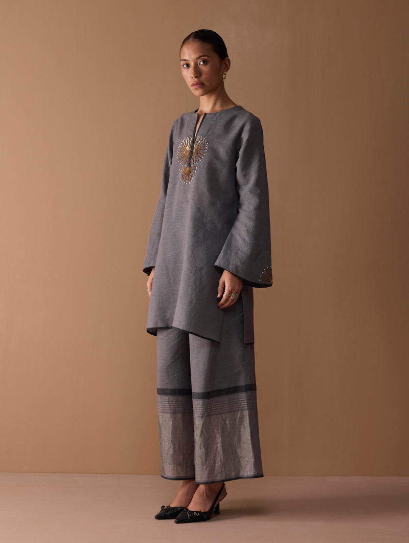 Gul Sequin Embroidered Short Kurta Set - Grey
