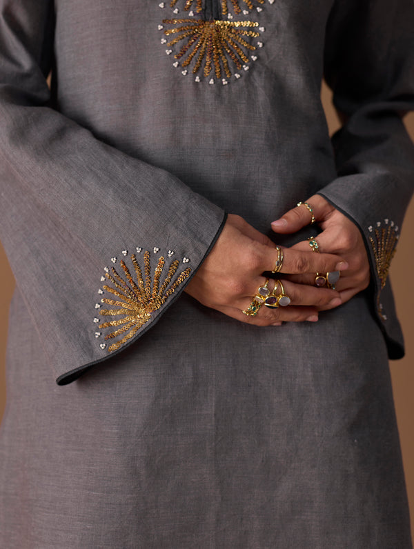 Gul Sequin Embroidered Short Kurta Set - Grey