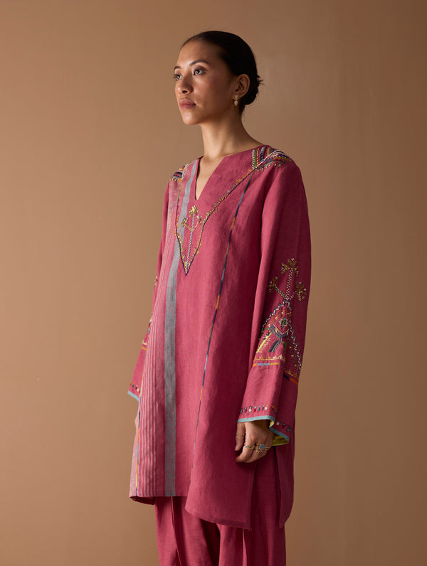 Sahar Hand-Embroidered Kurta - Metallic Crimson