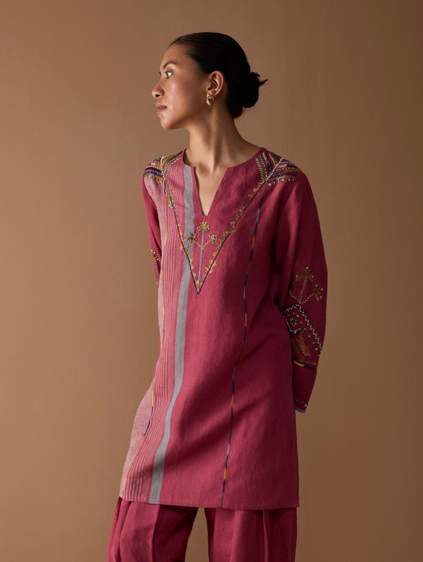 Sahar Hand-Embroidered Kurta - Metallic Crimson