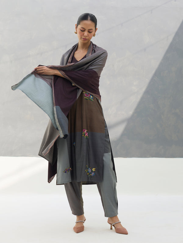 Nira Hand-Embroidered Kurta Set -  Taupe Grey