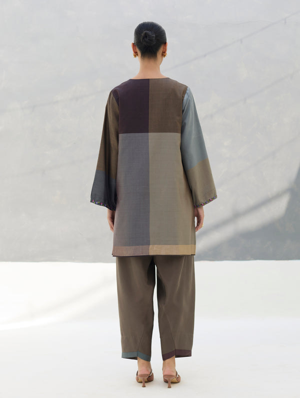 Athiya Hand-Embroidered Kurta Set - Taupe Grey