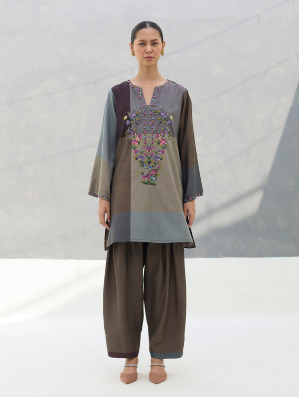 Athiya Hand-Embroidered Kurta Set - Taupe Grey